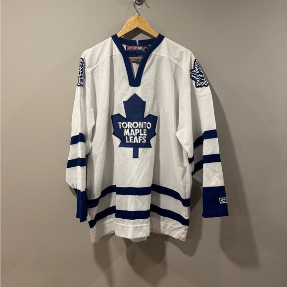 Vintage CCM Maska Toronto Maple Leafs Men’s Hockey Jersey - Picture 1 of 9